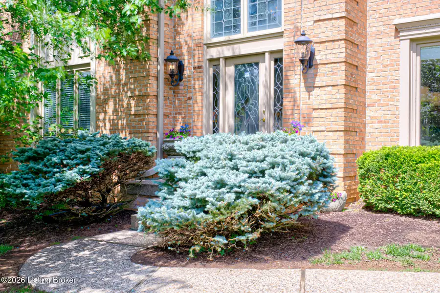 14307 Oak Bluff Ct, Louisville, KY 40245 - #3
