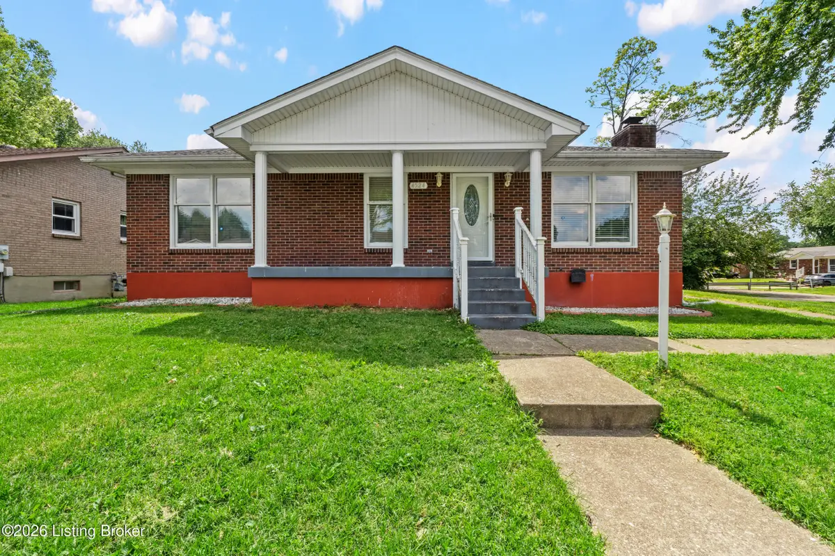 4524 Sandhill Rd, Louisville, KY 40219 - #1