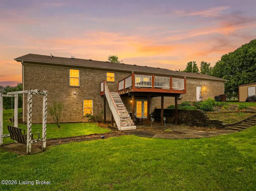 577 Winter Dr, Taylorsville, KY 40071 - #2
