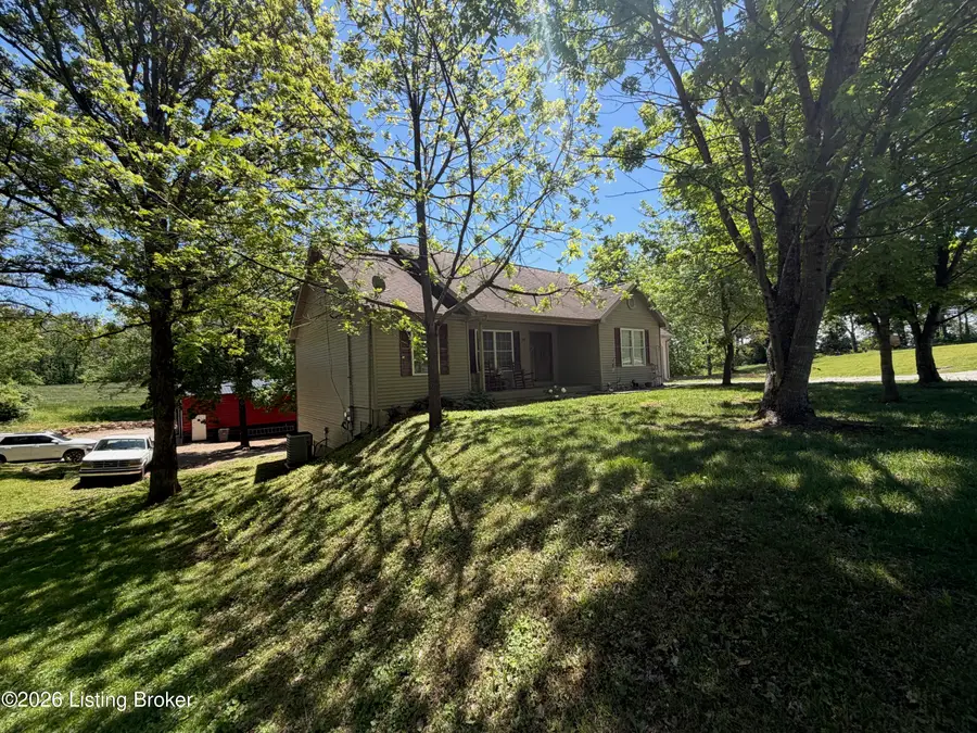 215 Foxboro Rd, Brandenburg, KY 40108 - #3