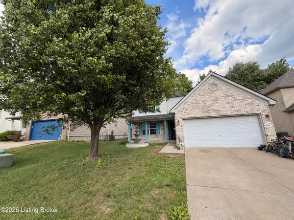7001 Woodhaven Place Dr, Louisville, KY 40228