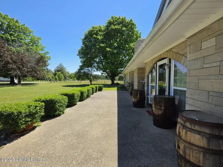 865 Tennessee Ridge Rd, Liberty, KY 42539 - #2