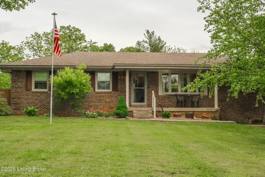 3854 Bells Mill Rd, Shepherdsville, KY 40165 - #2