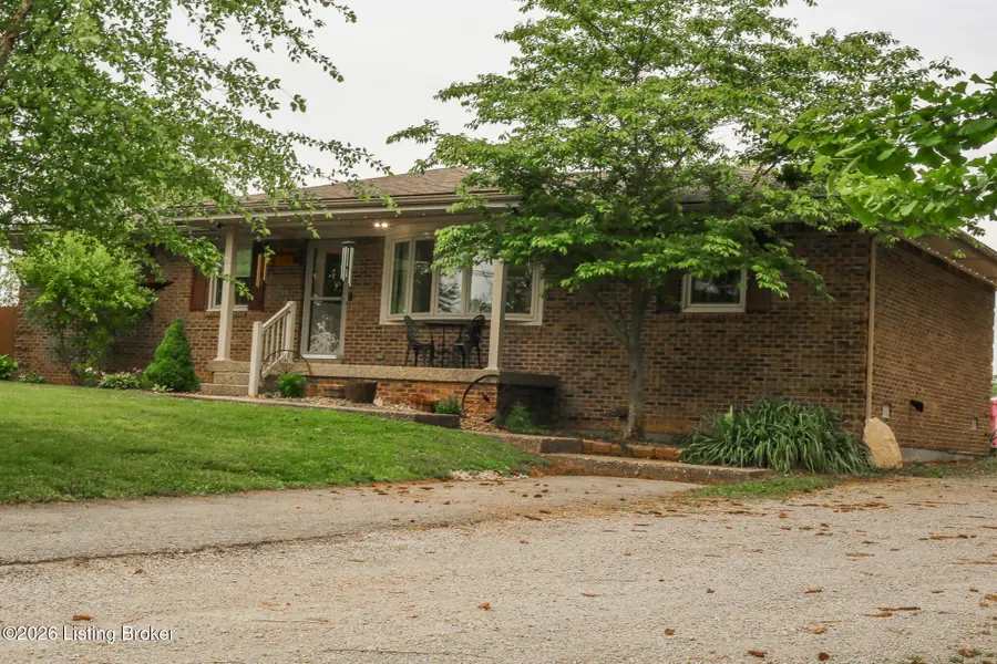 3854 Bells Mill Rd, Shepherdsville, KY 40165 - #3