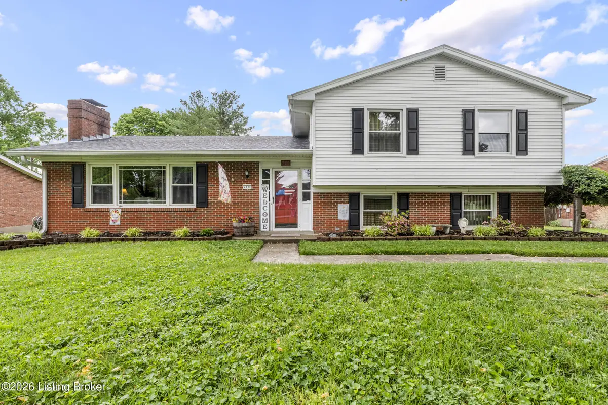 7111 Creek Stone Blvd, Louisville, KY 40228 - #1