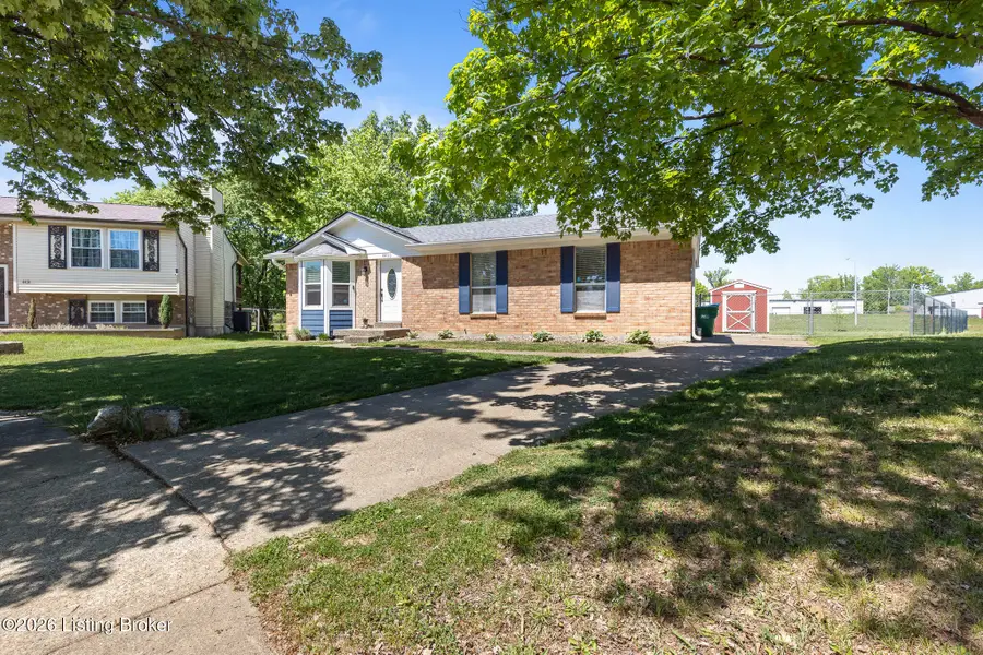 4400 Titus Ct, Louisville, KY 40218 - #3