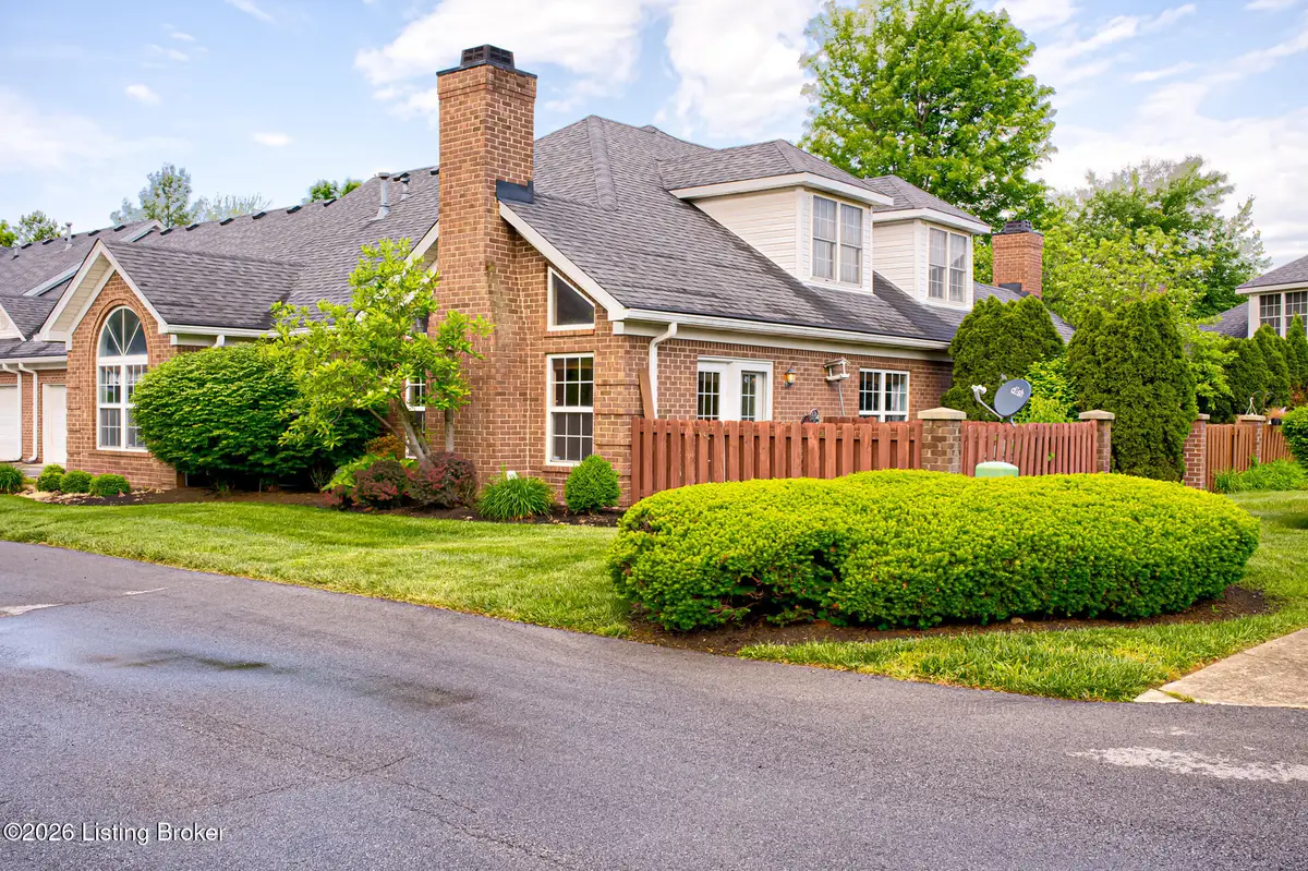 10000 Brownsboro Gardens Cir, Louisville, KY 40241 - #1