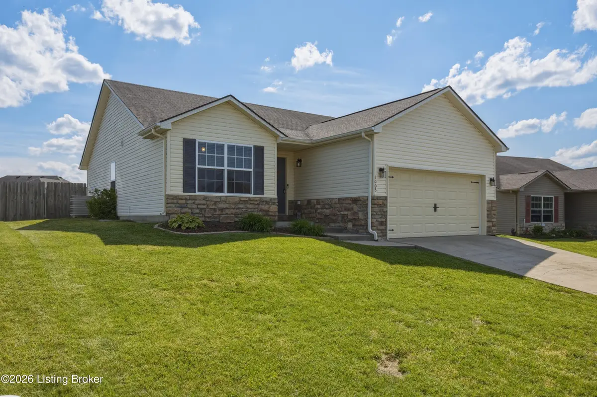 1005 Cedar Ridge Ct, Lawrenceburg, KY 40342 - #1