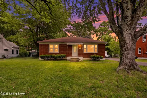 4929 Forest Park Dr, Louisville, KY 40219