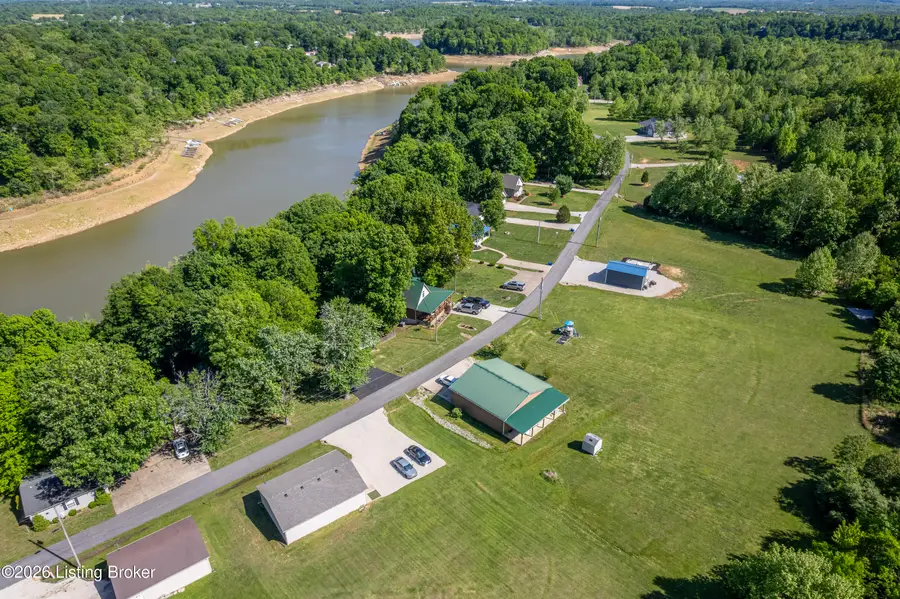 485 Bentwood Ln, Falls Of Rough, KY 40119 - #2