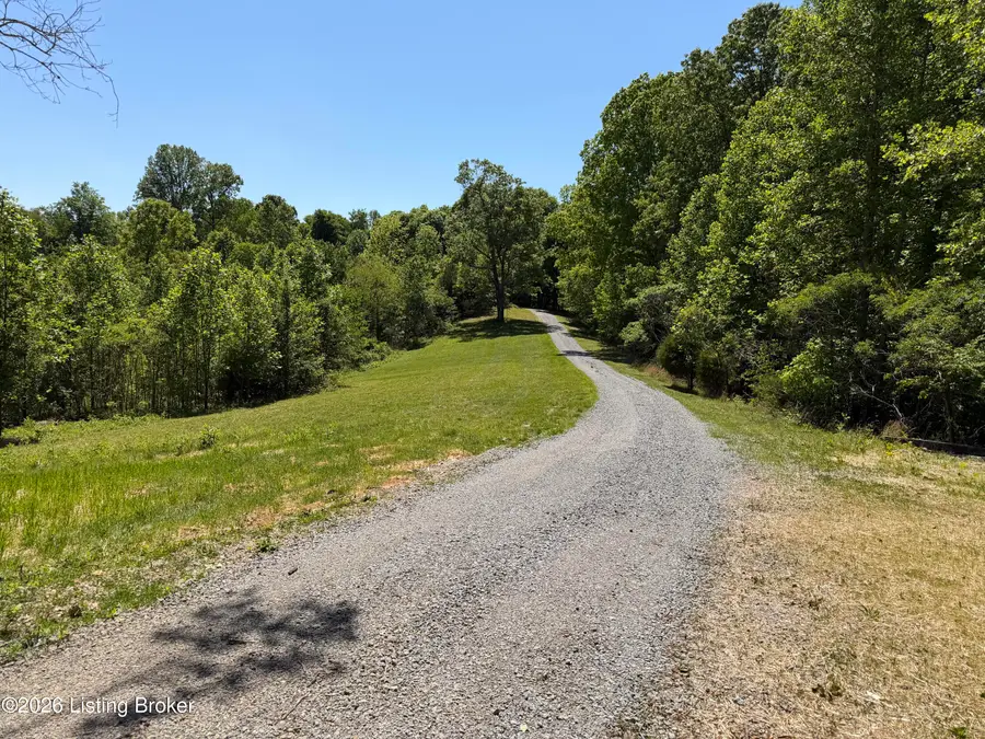 2664 Watershed Rd, Caneyville, KY 42721 - #3