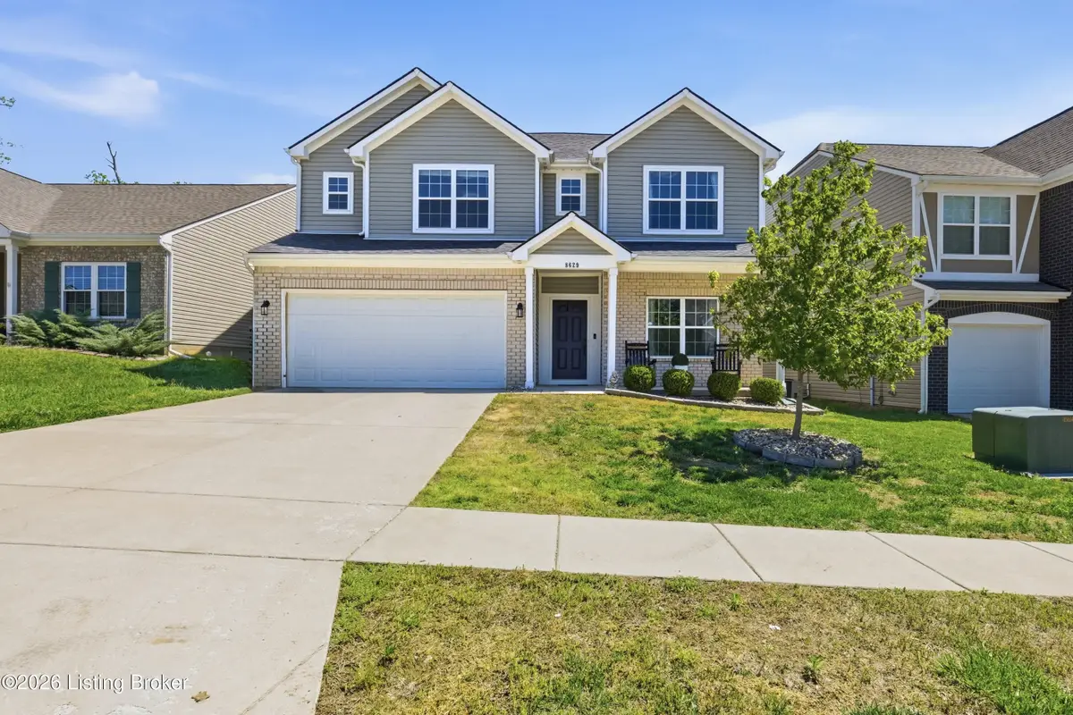 8629 Warbler Br Way, Louisville, KY 40229 - #1