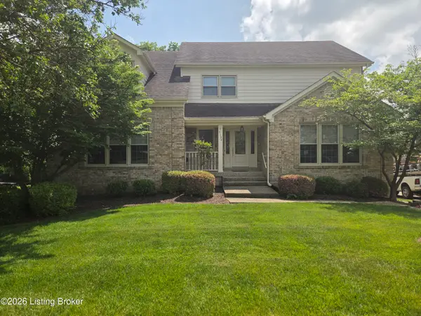 7134 Shefford Ln, Louisville, KY 40242