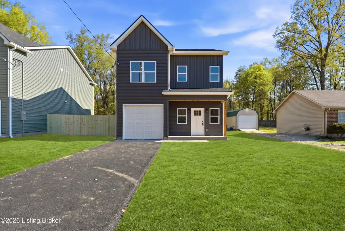 6590 Sylvania 6 Rd, Louisville, KY 40258 - #1