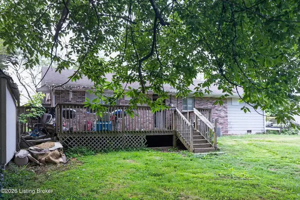 1820 Montclair Dr, Mt Sterling, KY 40353