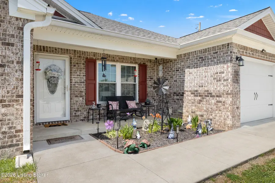 2012 Lucille Routt Ct, Lawrenceburg, KY 40342 - #2