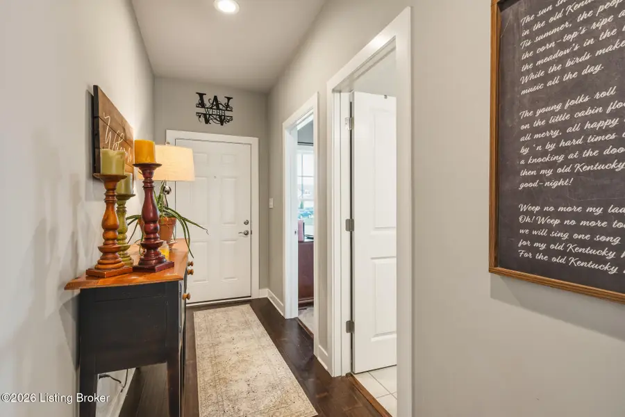 8816 Sanctuary Ln, Louisville, KY 40291 - #2