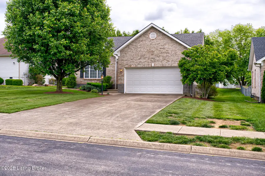 11403 United Blvd, Louisville, KY 40229 - #2