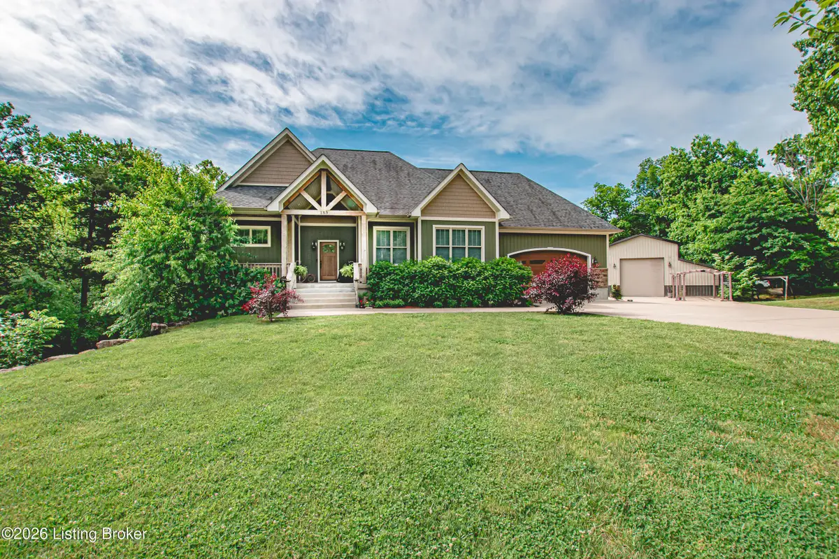 189 Lotus Dr, Shepherdsville, KY 40165 - #1