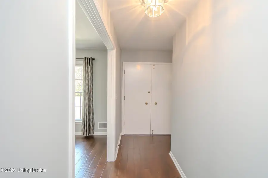 4012 Graf Dr, Louisville, KY 40220 - #3