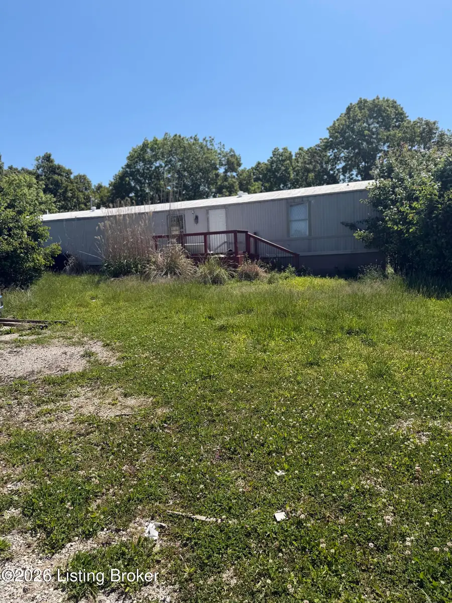 345 Thornhill Estates Ln, Irvington, KY 40146 - #3