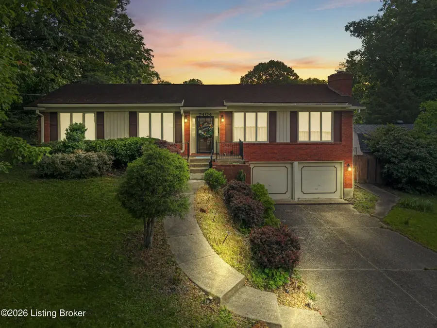 7404 Chant Ct, Louisville, KY 40214 - #2