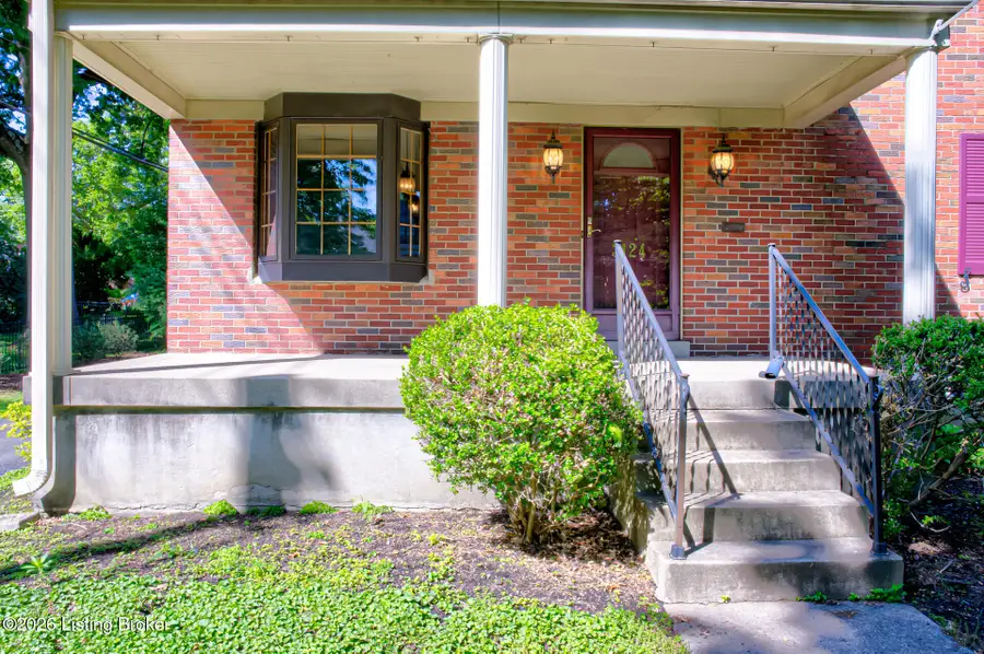 3124 Chickadee Rd, Audubon Park, KY 40213 - #2