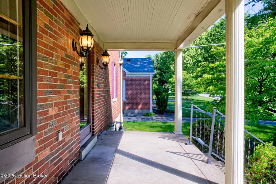 3124 Chickadee Rd, Audubon Park, KY 40213 - #3