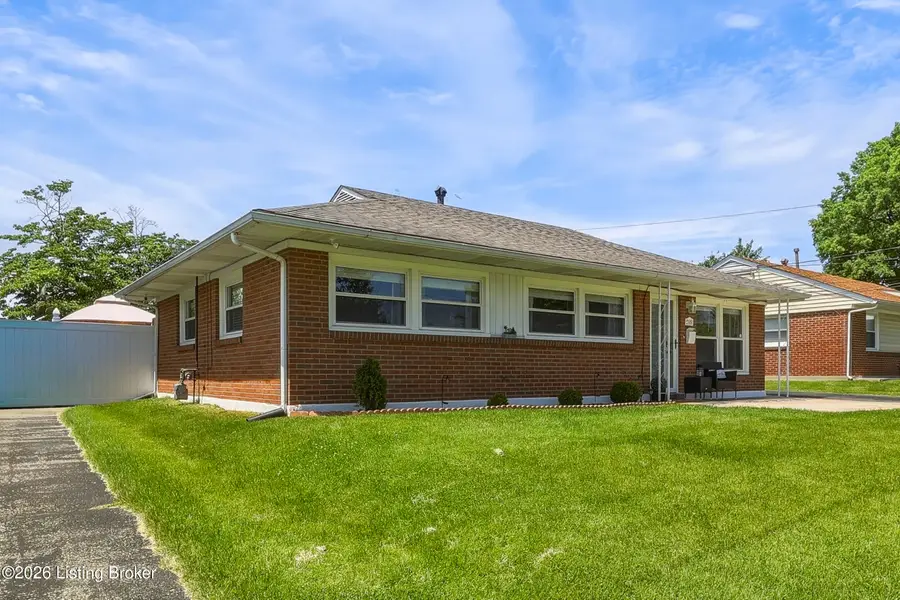 2109 Peabody Ln, Louisville, KY 40218 - #3