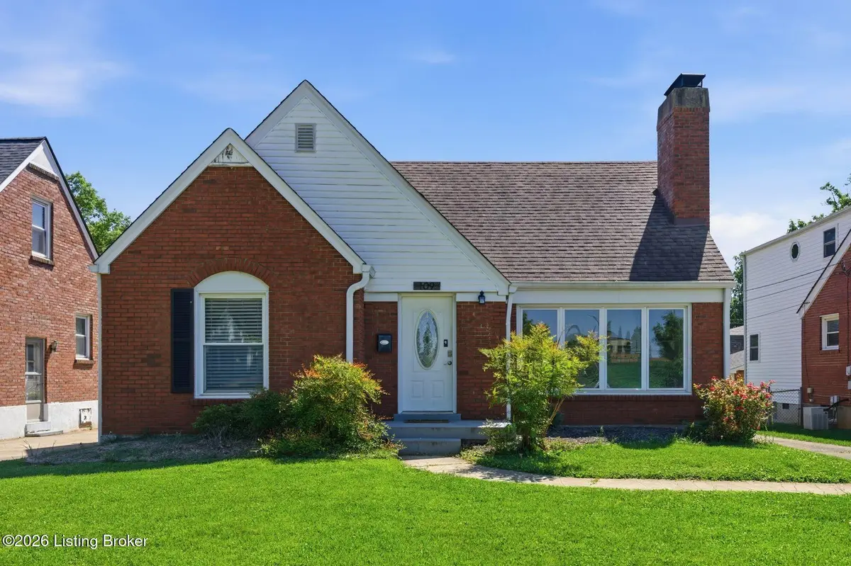 109 Ridgeway Ave, Louisville, KY 40207 - #1