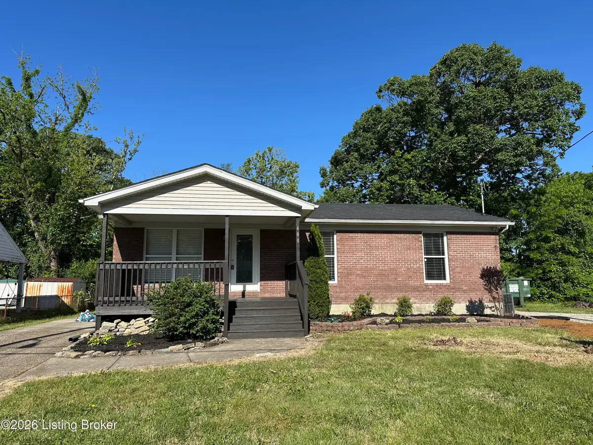 400 Glengarry Dr, Pond Creek, KY 40118 - #1