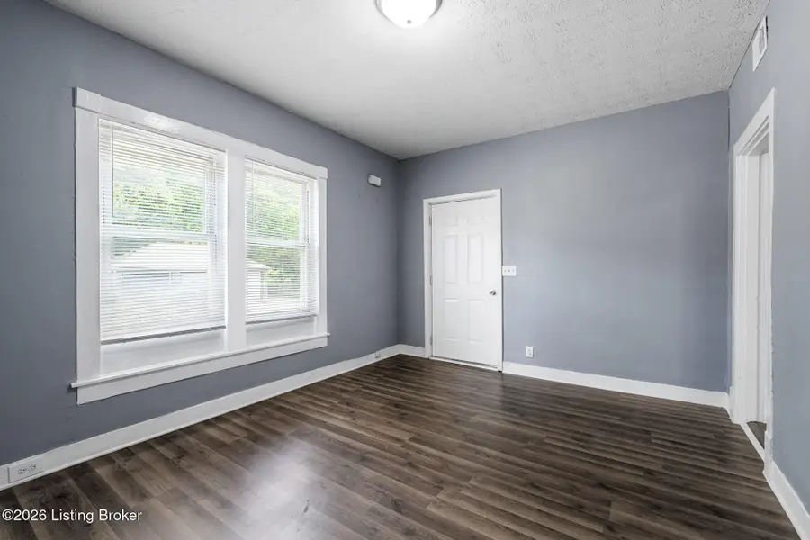 2930 Southern Ave, Louisville, KY 40211 - #2