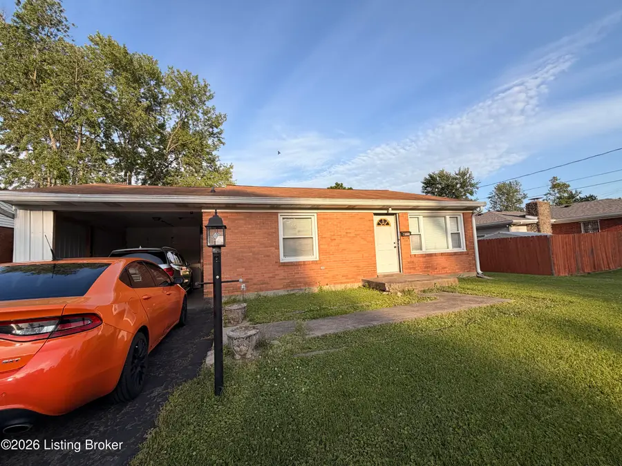 6009 Emmalee Dr, Louisville, KY 40219 - #3