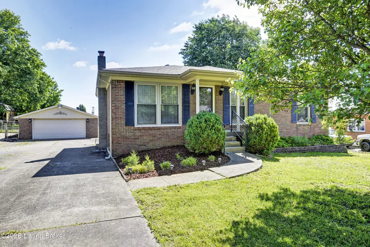 210 Ellis Ln, Taylorsville, KY 40071 - #1