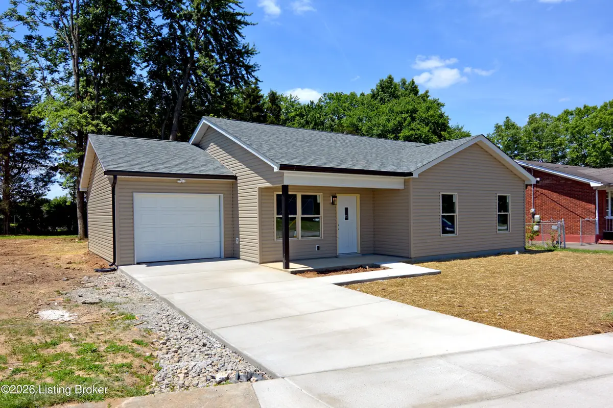 3306 Bridwell Dr, Louisville, KY 40216 - #1