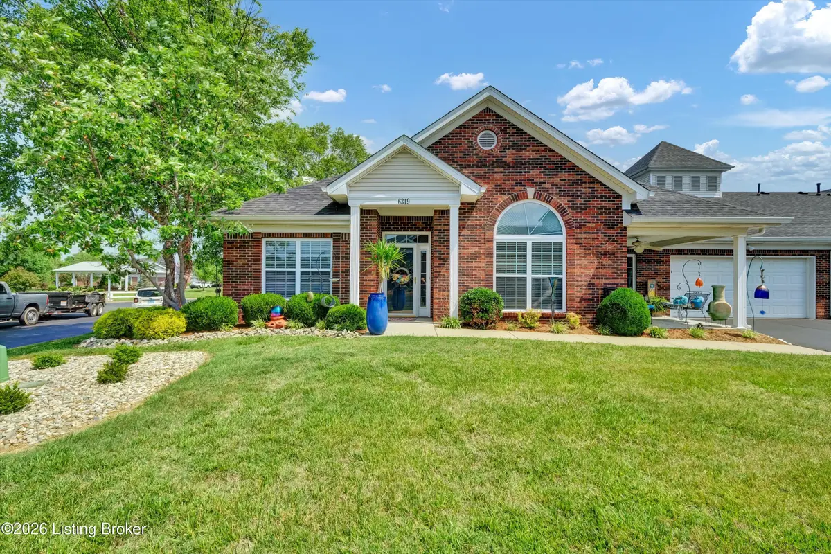 6319 Rivers End Dr, Louisville, KY 40258 - #1