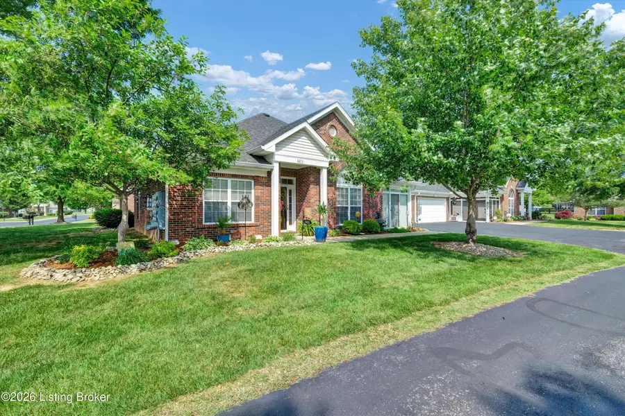 6411 Rivers End Dr, Louisville, KY 40258 - #2