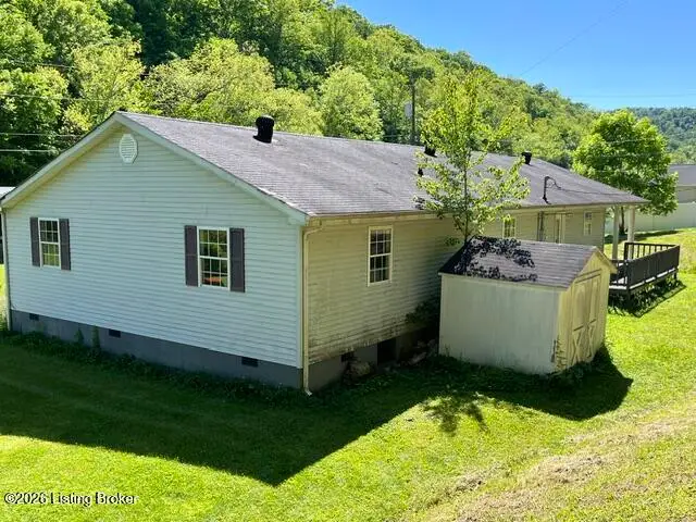 144 Bee Rd, Prestonsburg, KY 41653 - #3
