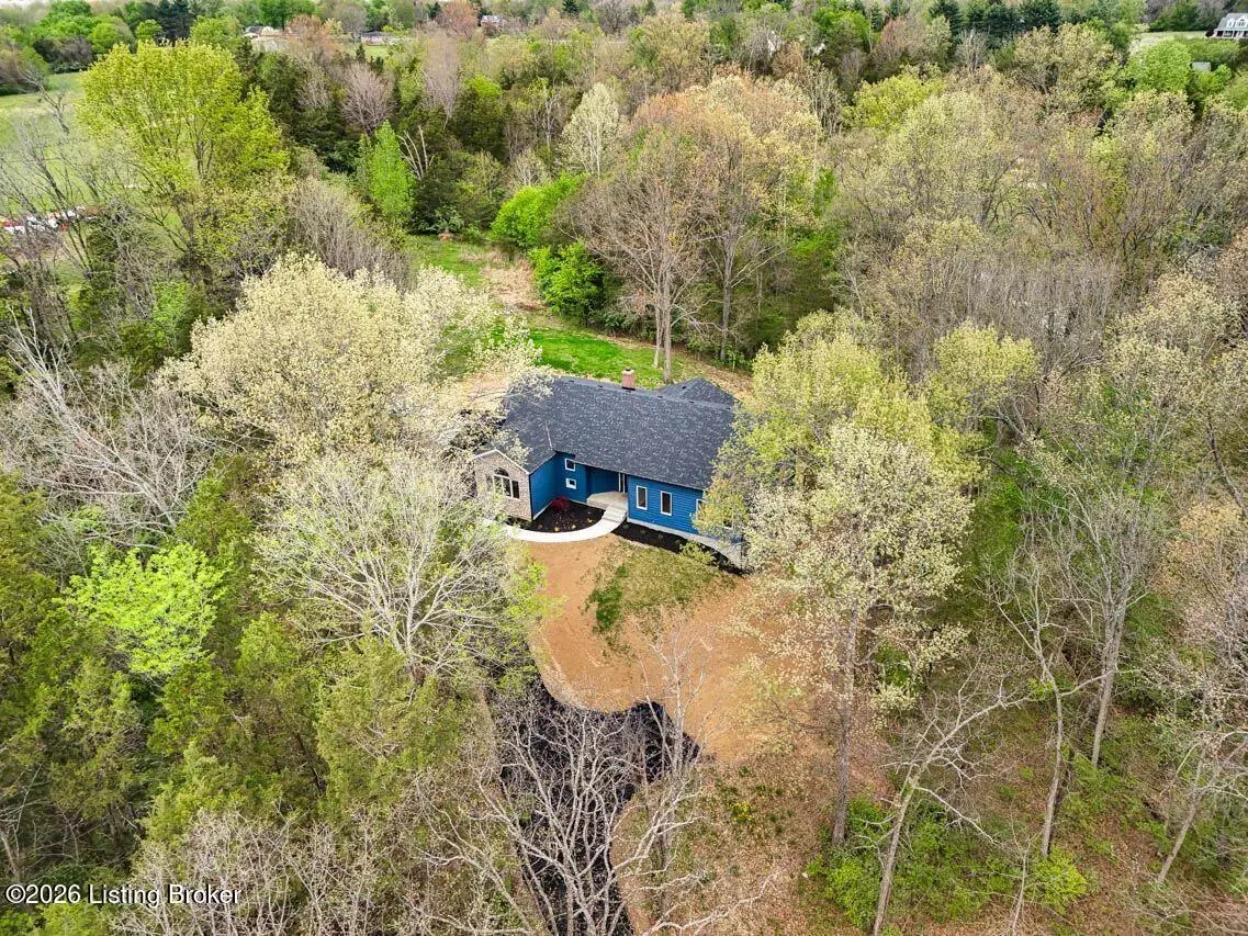 375 Wood Valley Ln, Louisville, KY 40299 - #1