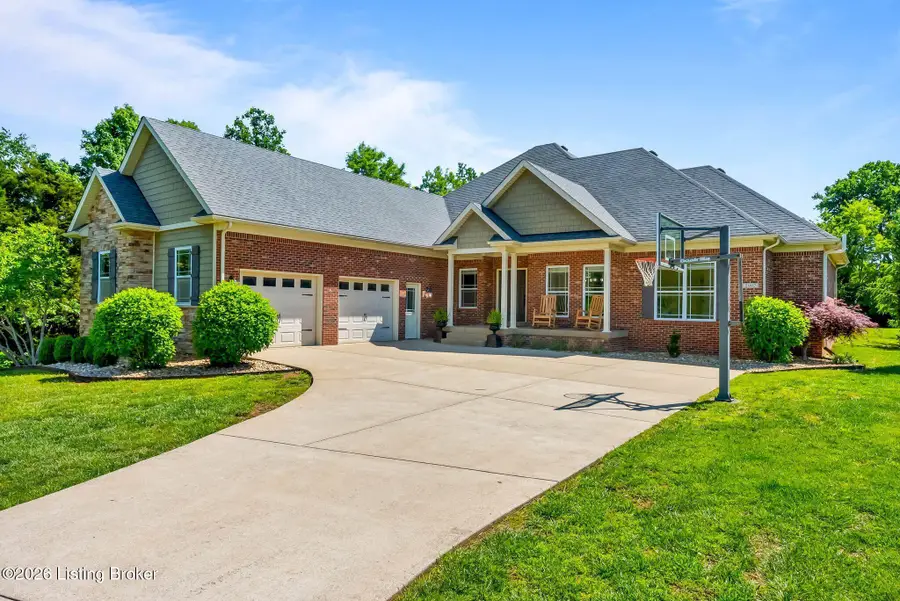 2907 Darby Creek Dr, Crestwood, KY 40014 - #2