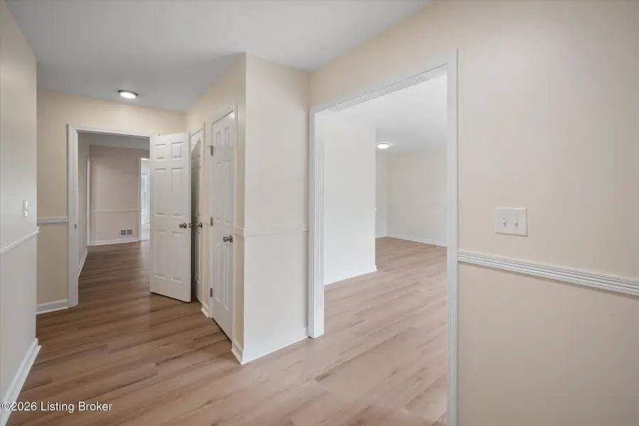 3602 Eastside Dr, Louisville, KY 40220 - #2