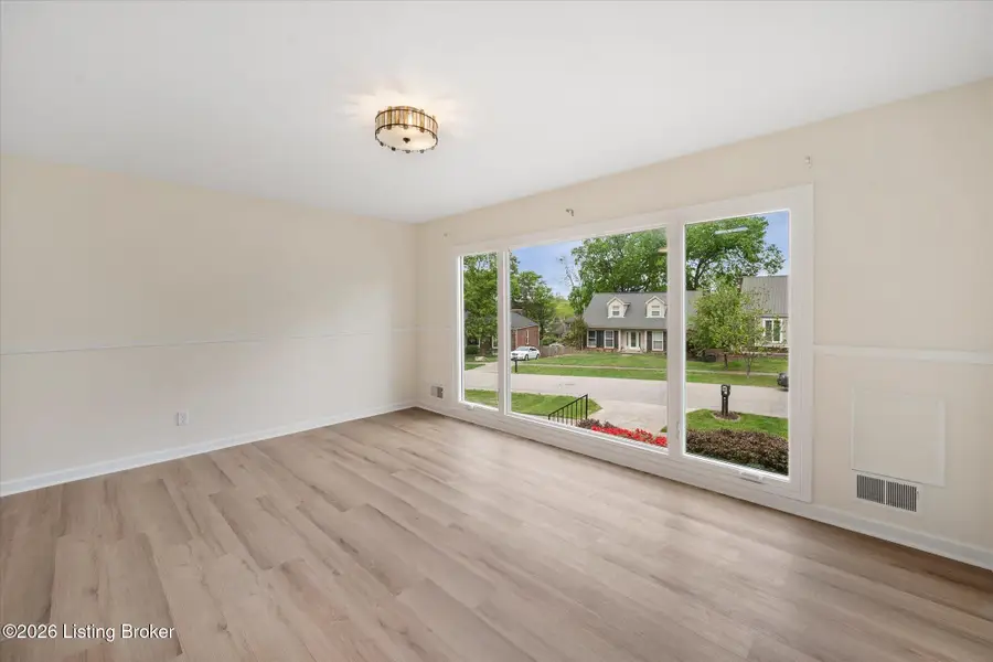 3602 Eastside Dr, Louisville, KY 40220 - #3
