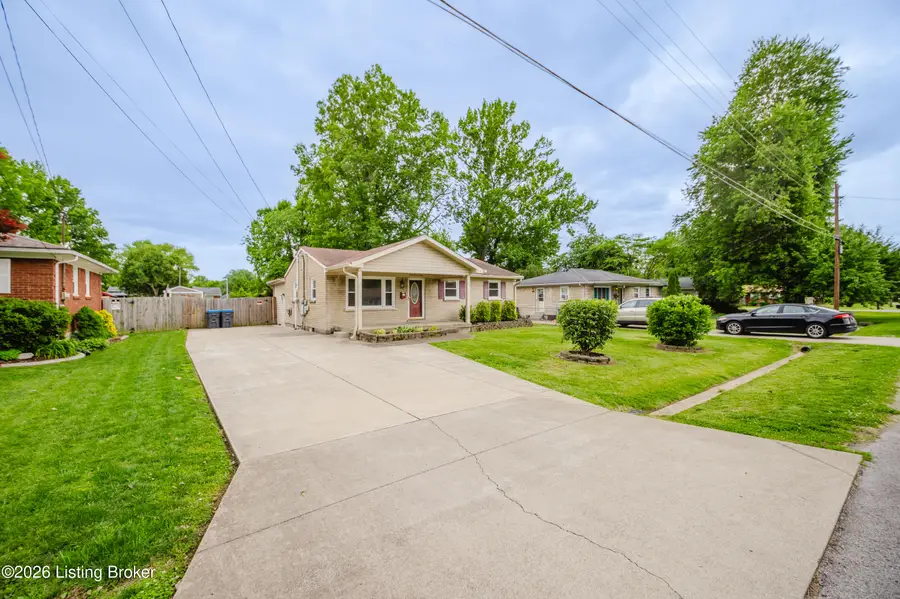 4716 Fister Ct, Louisville, KY 40258 - #2