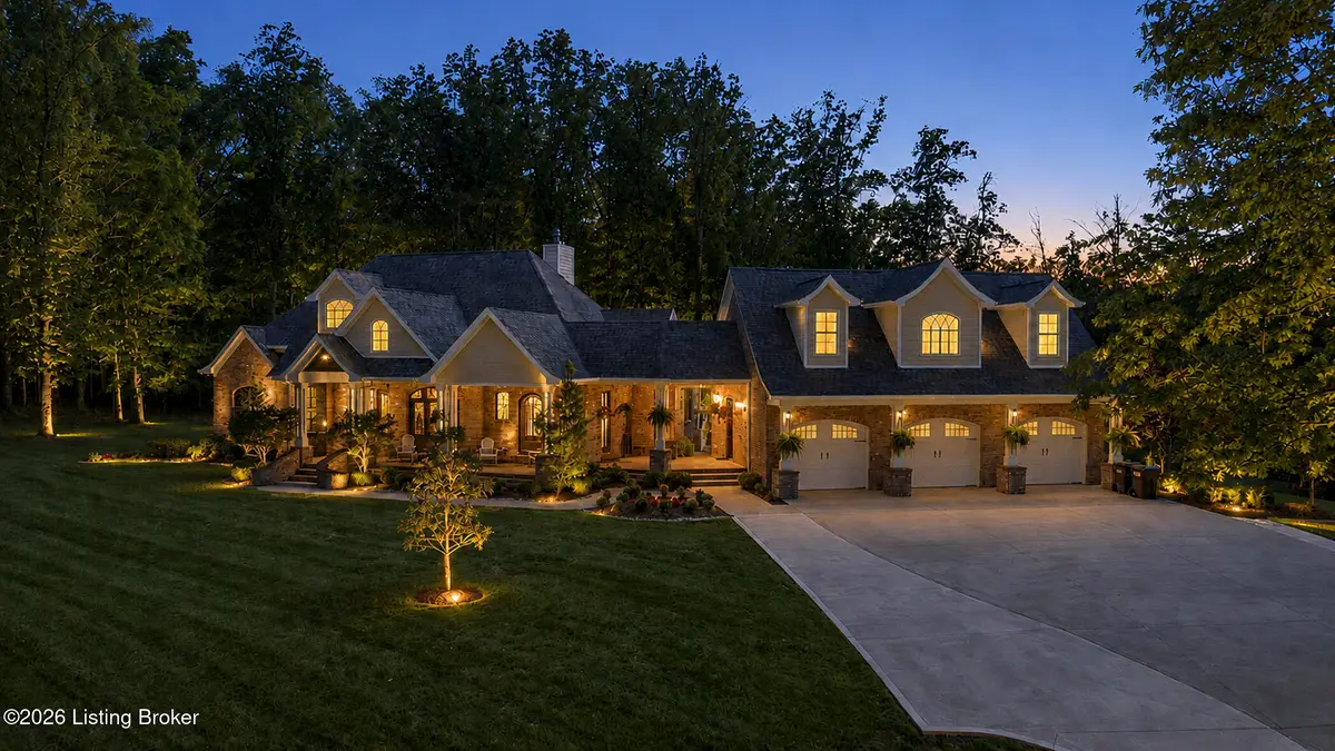 1008 Mullins Ln, Louisville, KY 40245 - #1