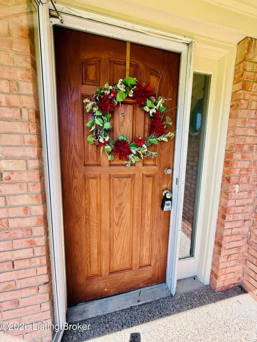 3208 Brightside Ct, Louisville, KY 40220 - #2