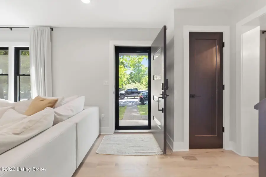 1363 Tyler Park Dr, Louisville, KY 40204 - #2