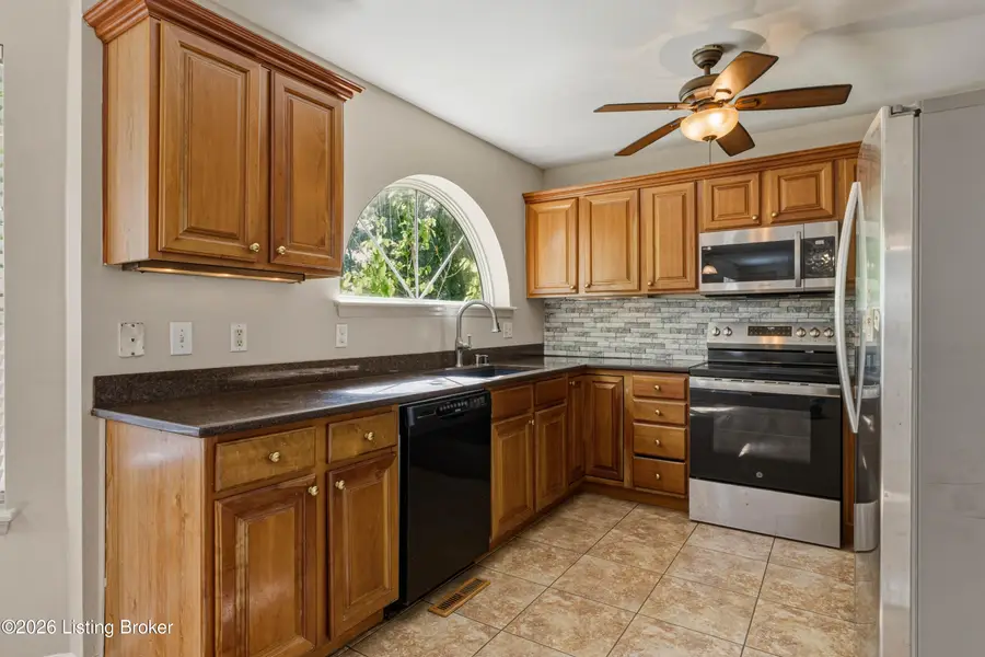5312 Craigs Creek Dr, Louisville, KY 40241 - #2