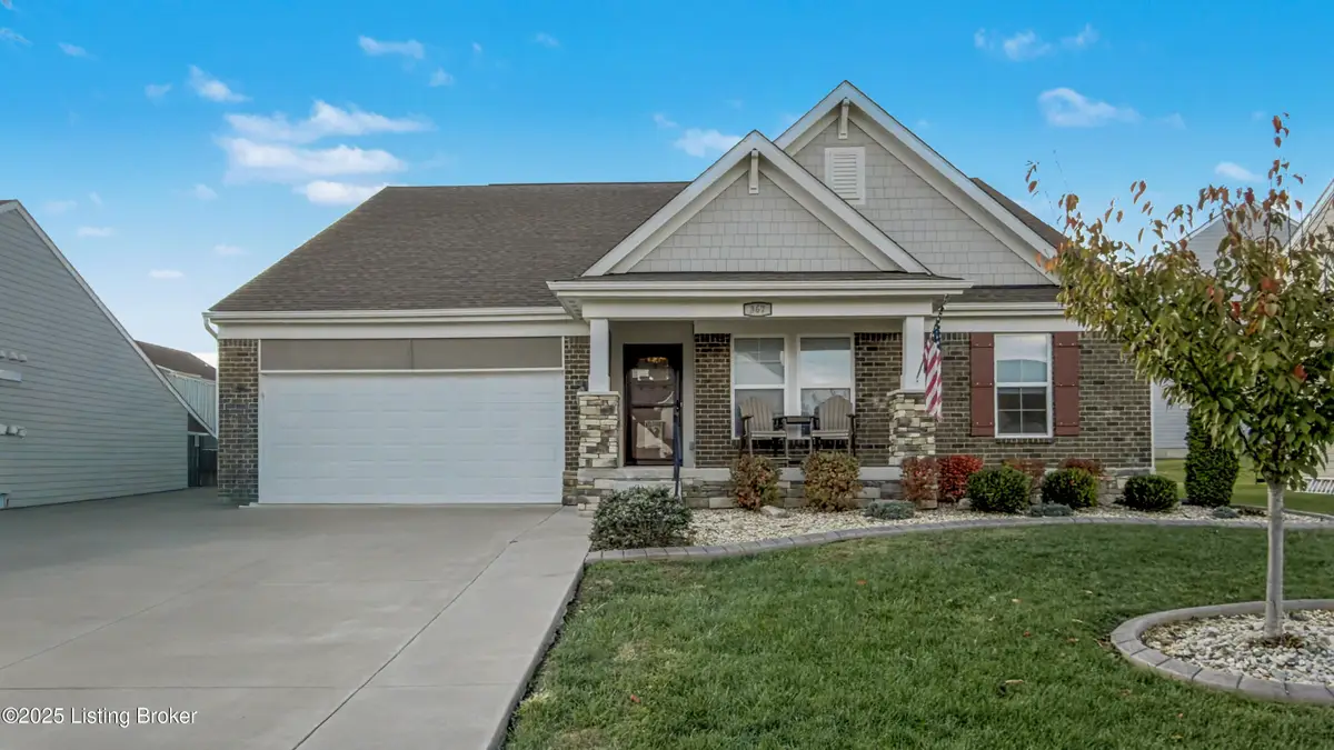 367 Copper Creek Dr, Mount Washington, KY 40047 - #1