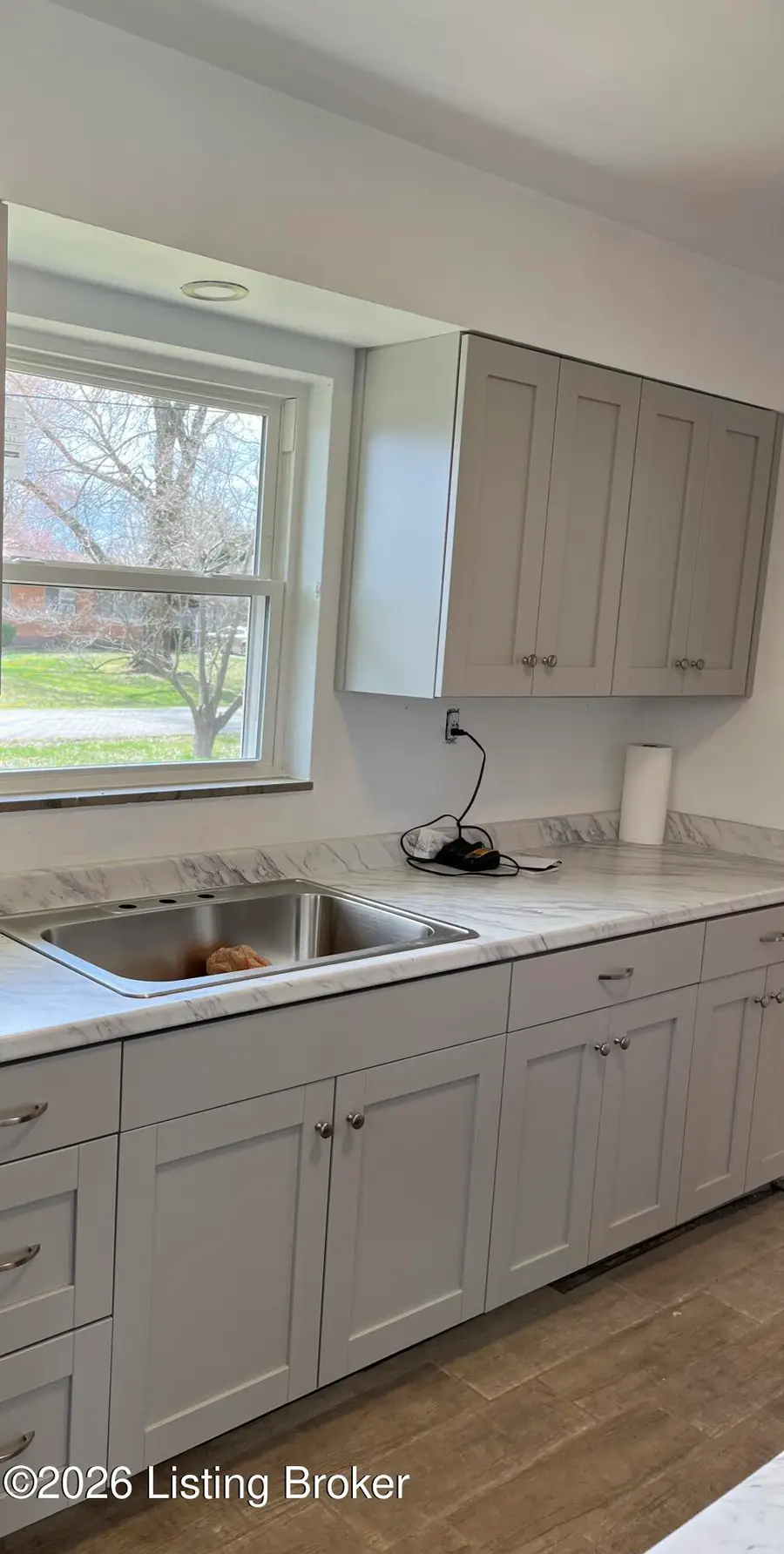 5581 Dorinda Dr, Louisville, KY 40258 - #3
