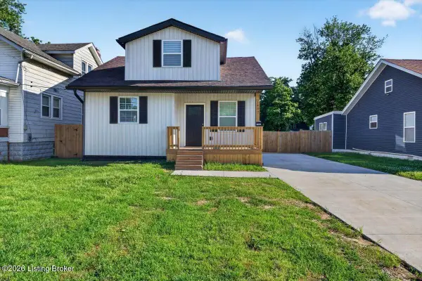 1407 Berry Blvd, Louisville, KY 40215